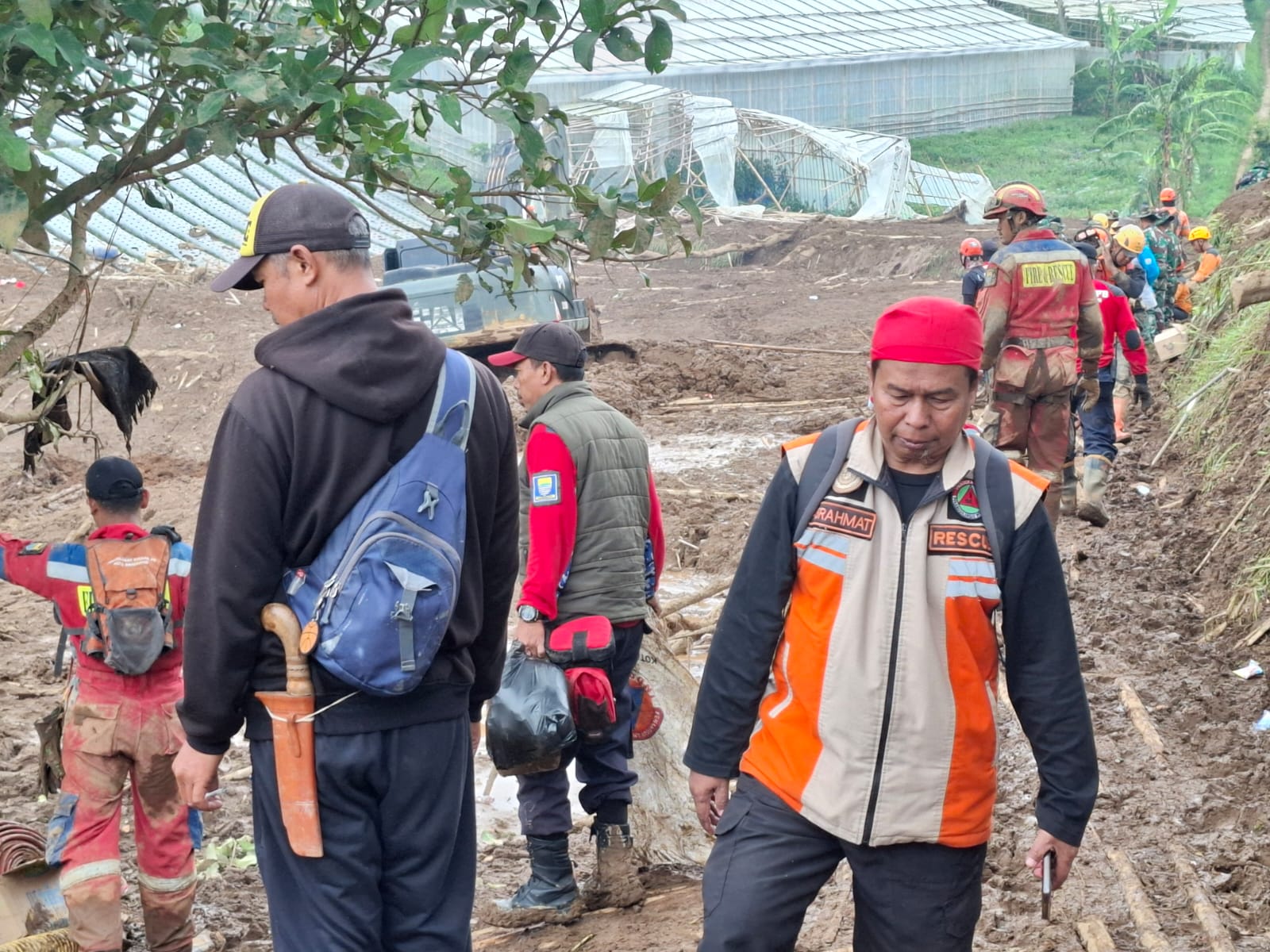 Empat Belas Keluarganya Hilang, Pengurus Pramuka Cimahi Ini Ikut Pencarian Korban